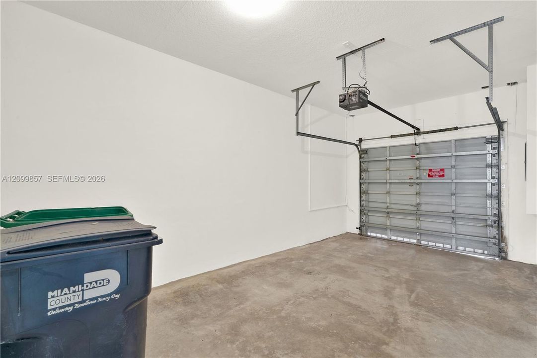 En Venta: $636,000 (3 camas, 2 baños, 1854 Pies cuadrados)