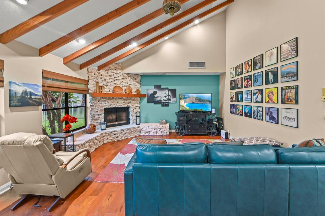 16 Living room 02