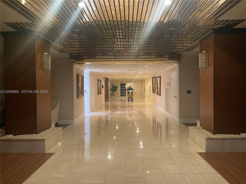 For Rent: $2,600 (2 beds, 2 baths, 1422 Square Feet)