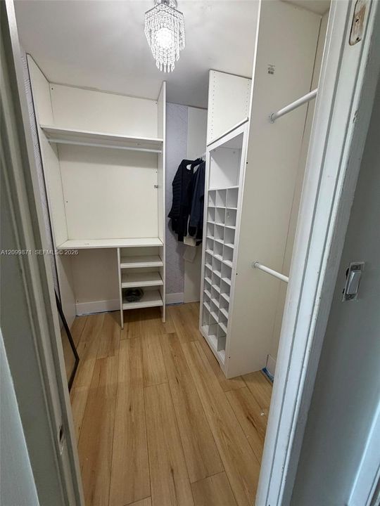 В аренду: $2,450 (2 спален, 2 ванн, 1315 Квадратных фут)