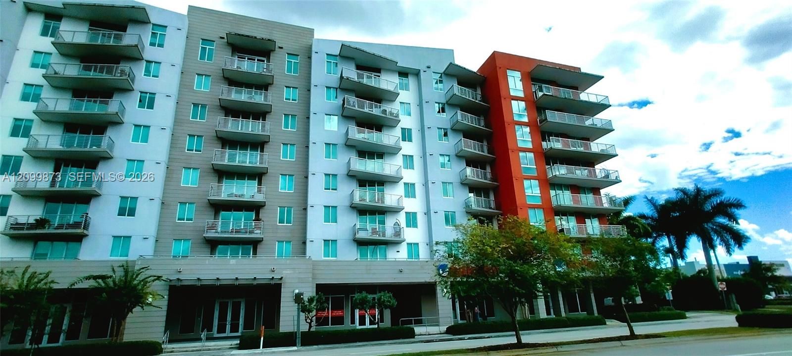 En Venta: $521,000 (3 camas, 3 baños, 1514 Pies cuadrados)