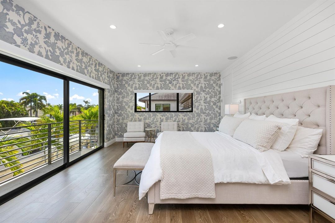 Master Bed 1