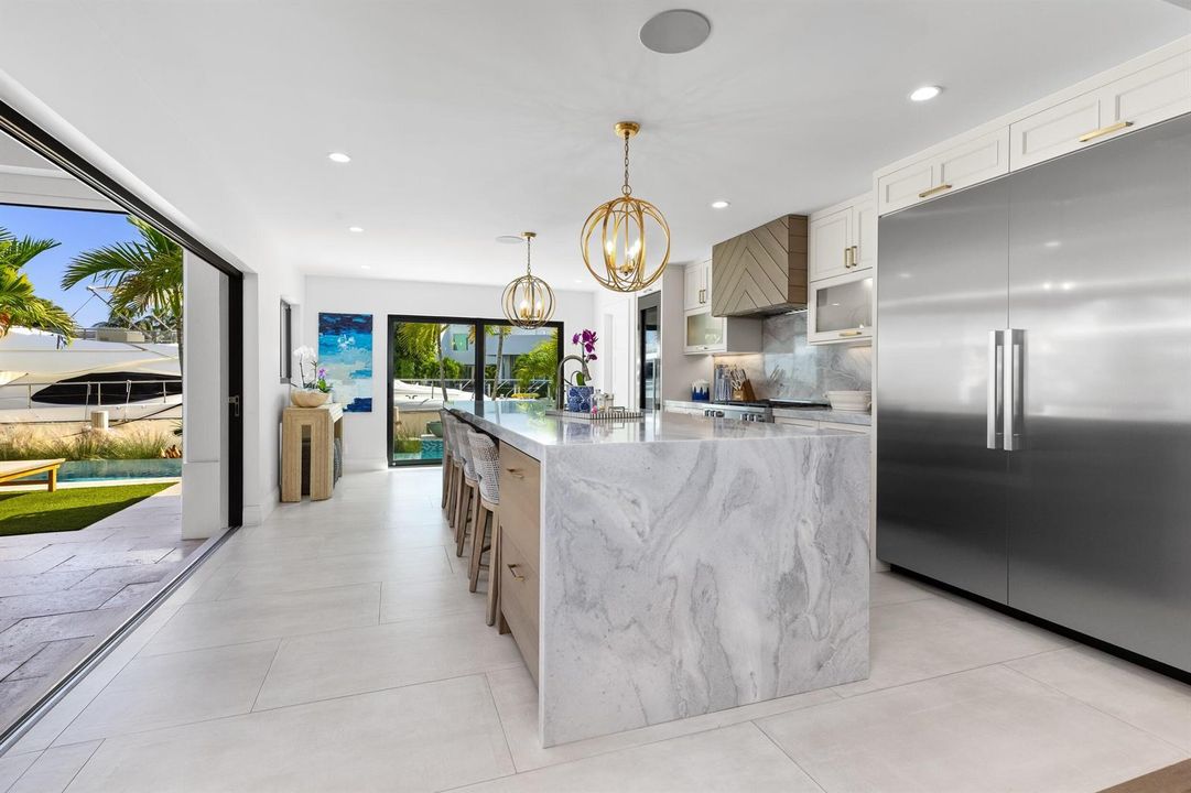 Kitchen 8