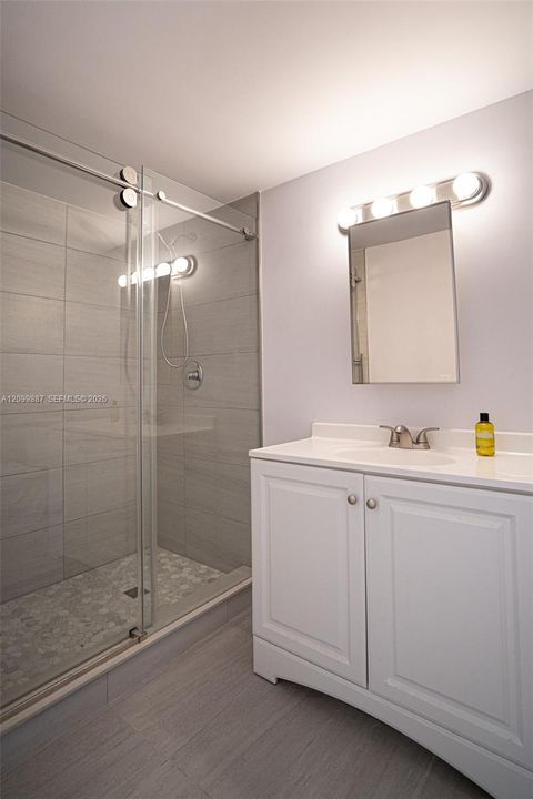 For Sale: $359,000 (2 beds, 2 baths, 1200 Square Feet)