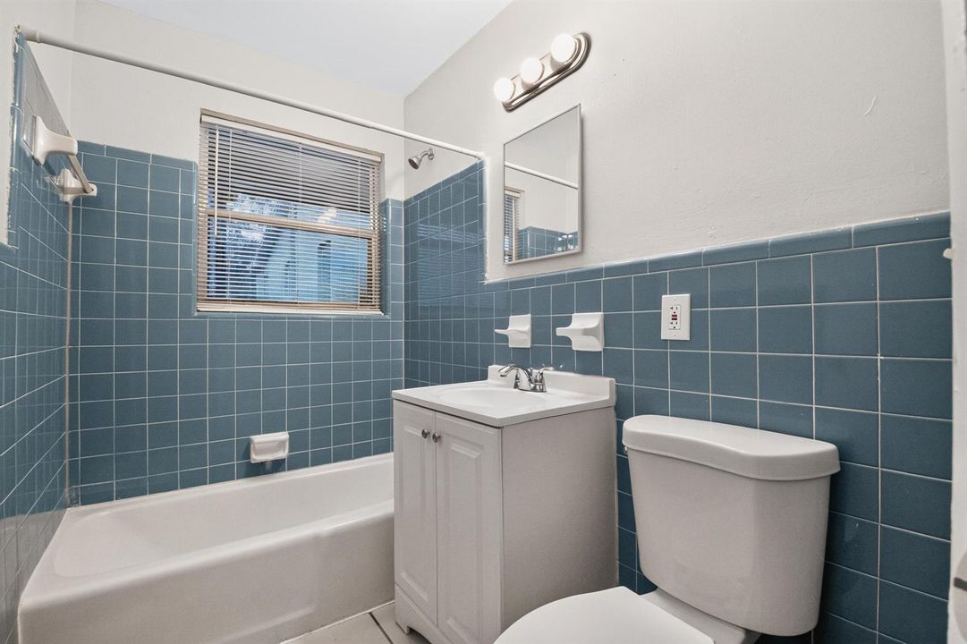 Unit 3 - Bathroom