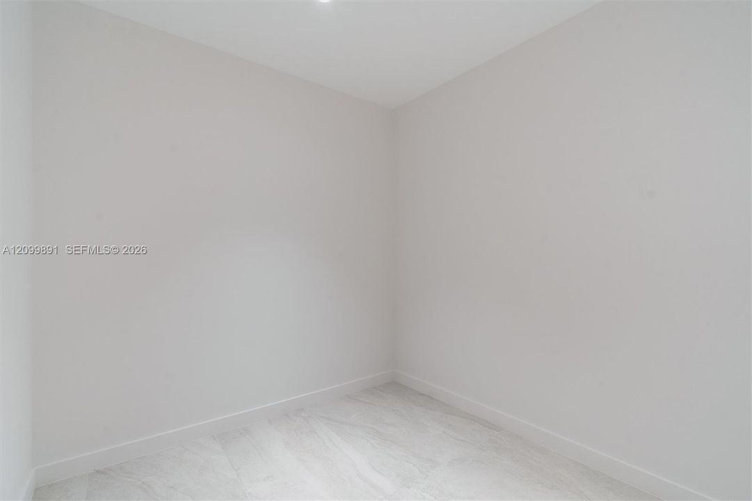 Primary Bedroom Closet