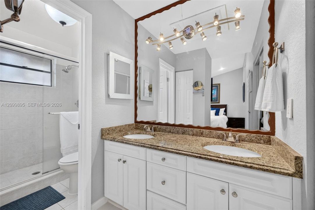 Primary bathroom w/ separate shower