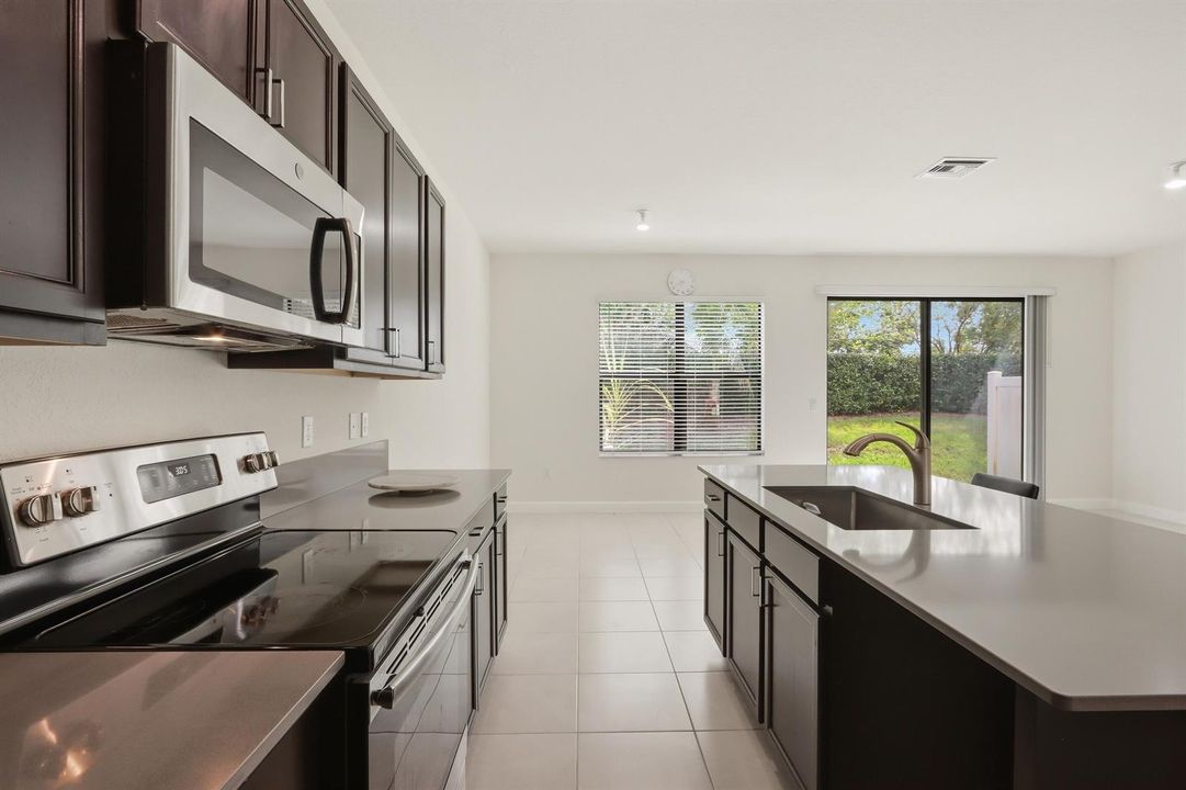 11_kitchen