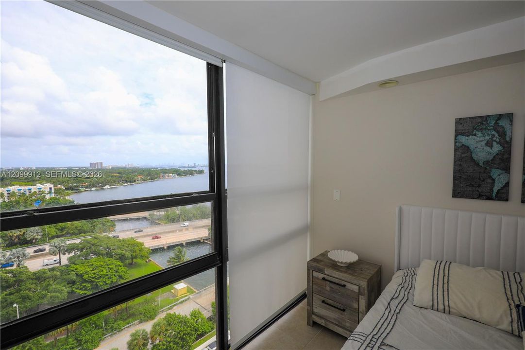 En Venta: $495,000 (2 camas, 2 baños, 990 Pies cuadrados)