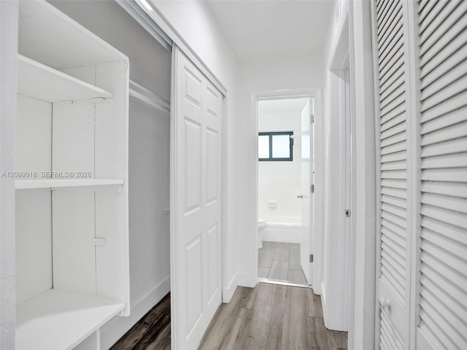 En Renta: $1,900 (1 camas, 1 baños, 8325 Pies cuadrados)