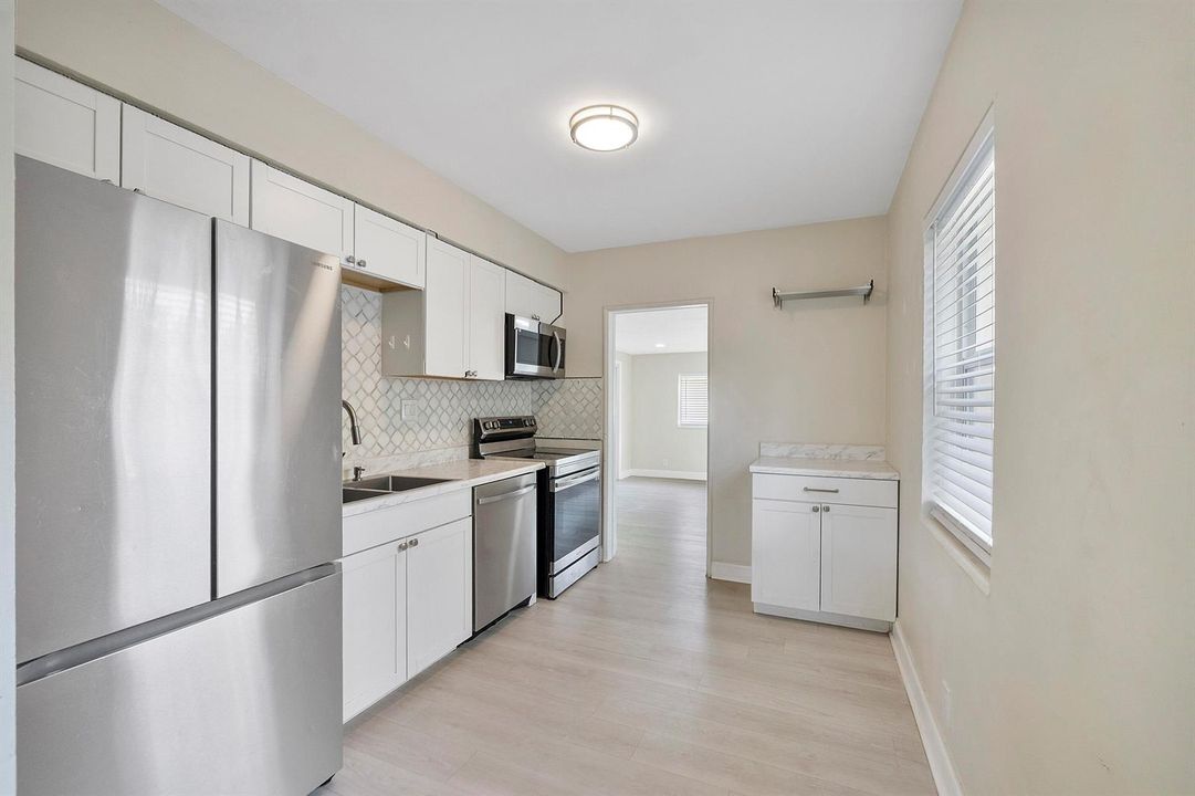 1645 Ne 16th Ave_038