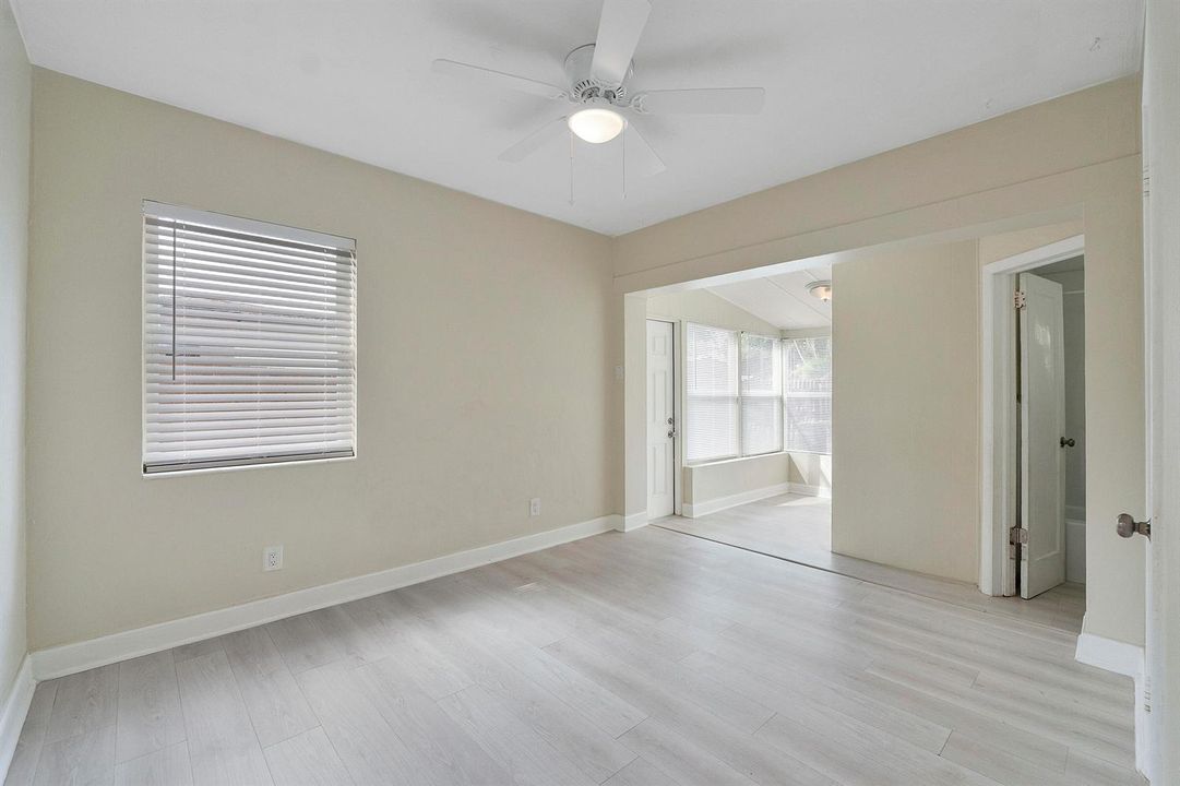 1645 Ne 16th Ave_044