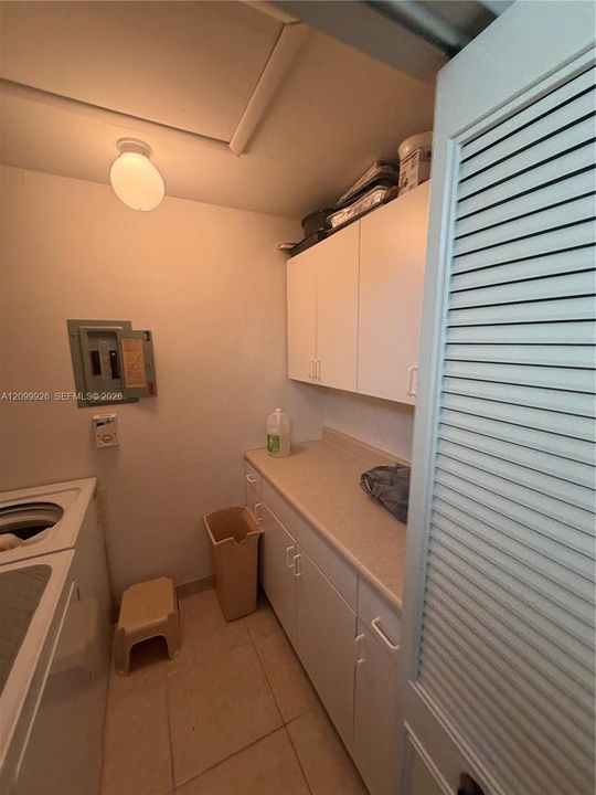 В аренду: $1,500 (2 спален, 1 ванн, 920 Квадратных фут)