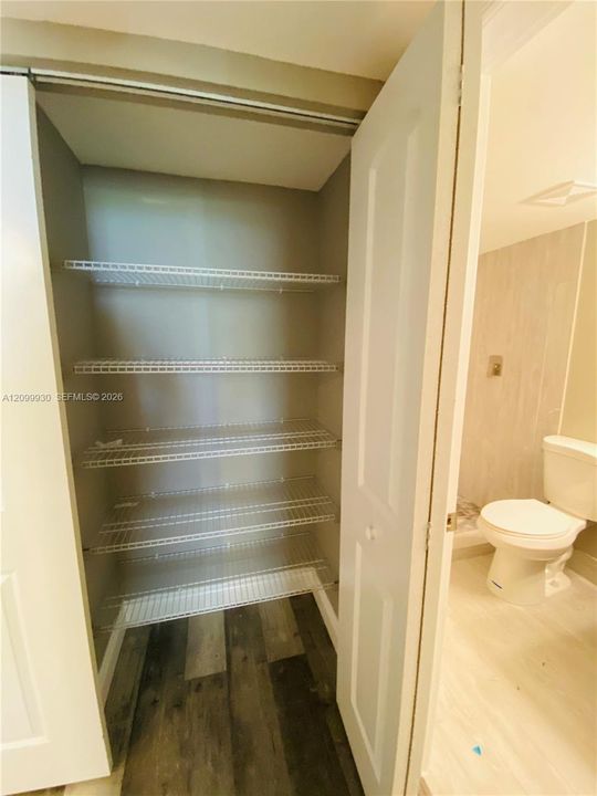 В аренду: $2,595 (2 спален, 2 ванн, 920 Квадратных фут)