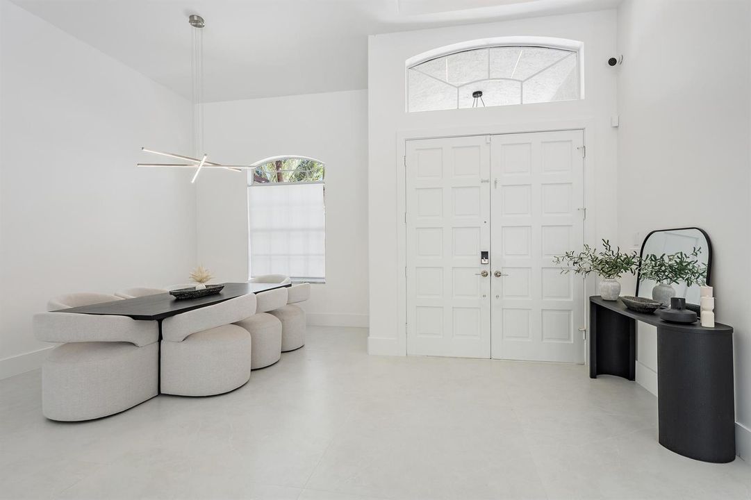 18622 Lakeside Gardens Dr-17