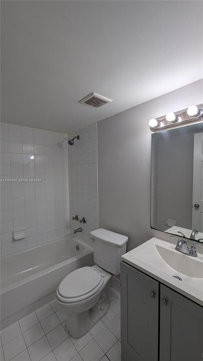 En Renta: $1,650 (2 camas, 2 baños, 855 Pies cuadrados)