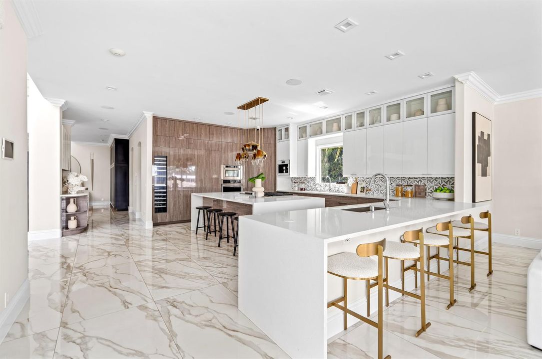 mls_KITCHEN_ANGLE_LEFT