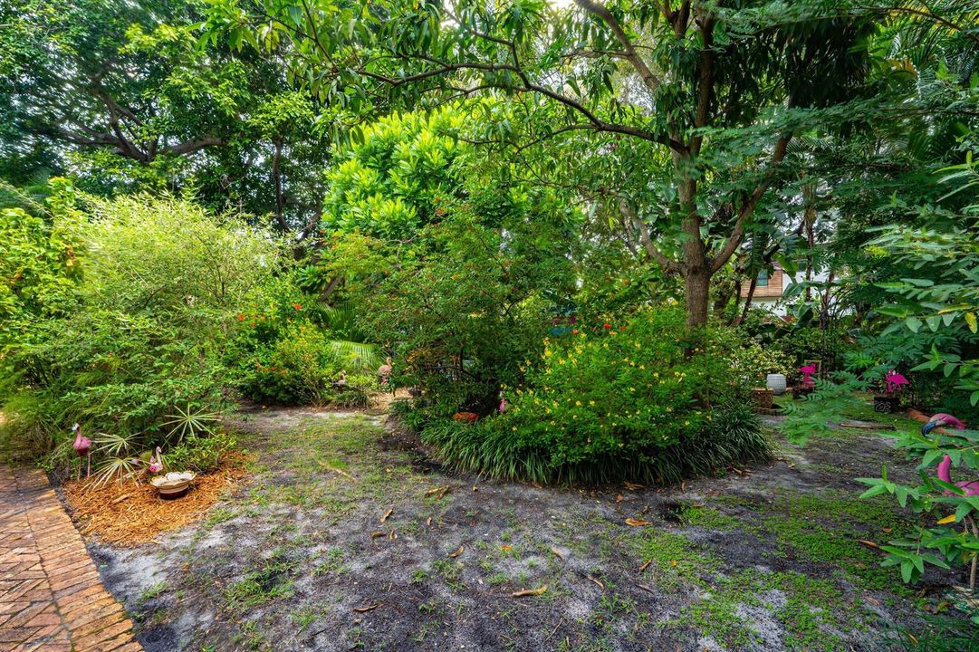 029-703SunsetRoad-WestPalmBeach-FL-33401