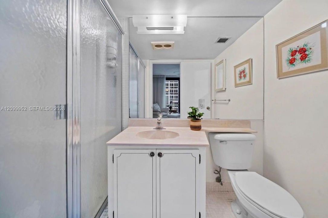 : $479,000 (2 спален, 2 ванн, 1175 Квадратных фут)