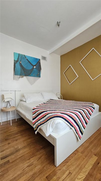 В аренду: $4,500 (2 спален, 2 ванн, 914 Квадратных фут)
