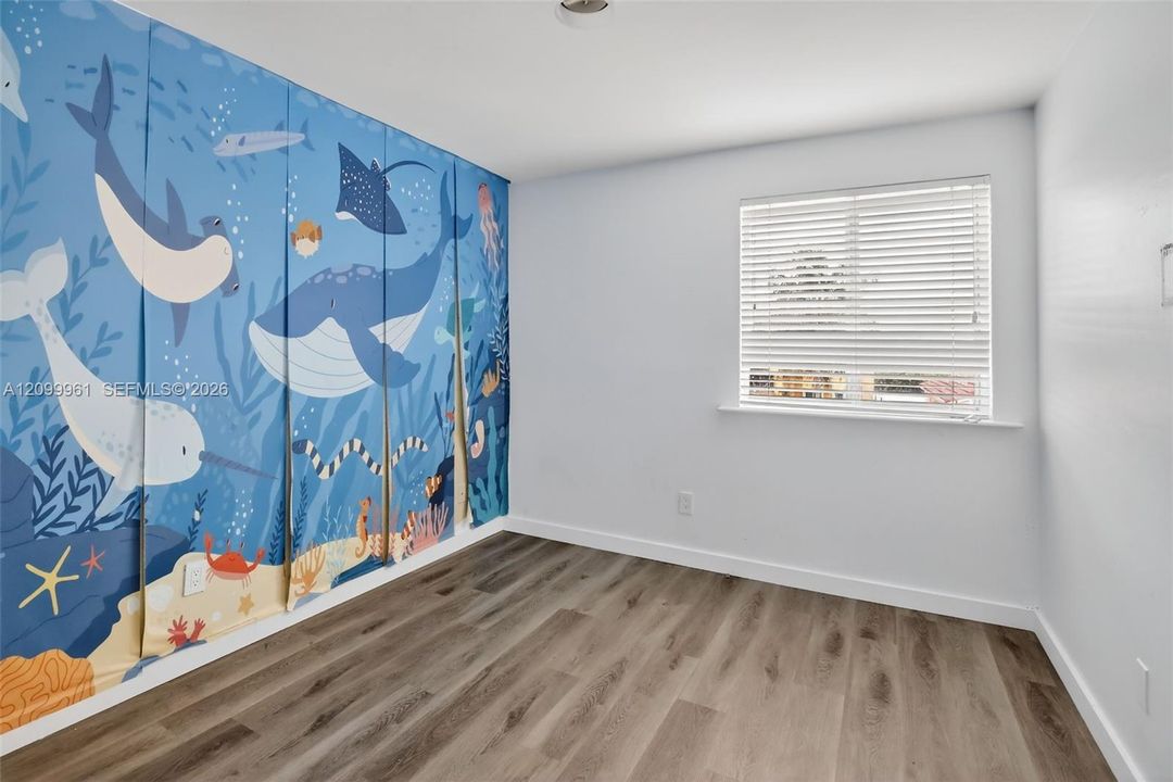 En Venta: $600,000 (4 camas, 2 baños, 2216 Pies cuadrados)