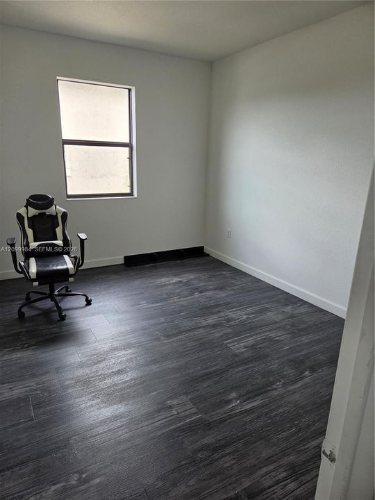 В аренду: $3,950 (4 спален, 2 ванн, 3320 Квадратных фут)