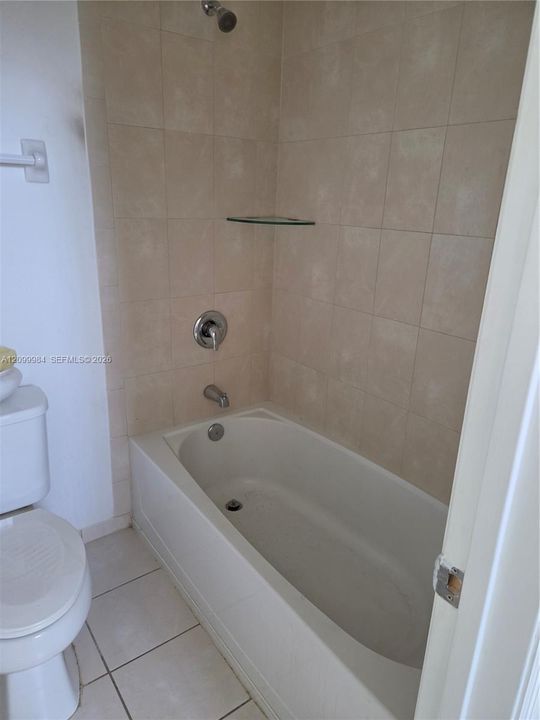 В аренду: $3,950 (4 спален, 2 ванн, 3320 Квадратных фут)