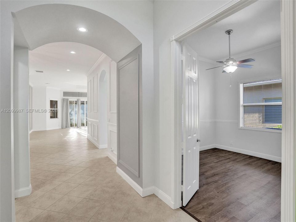 For Sale: $575,000 (3 beds, 2 baths, 2078 Square Feet)