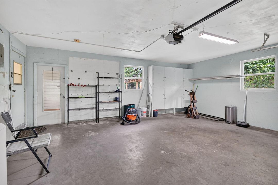 2 Car Garage