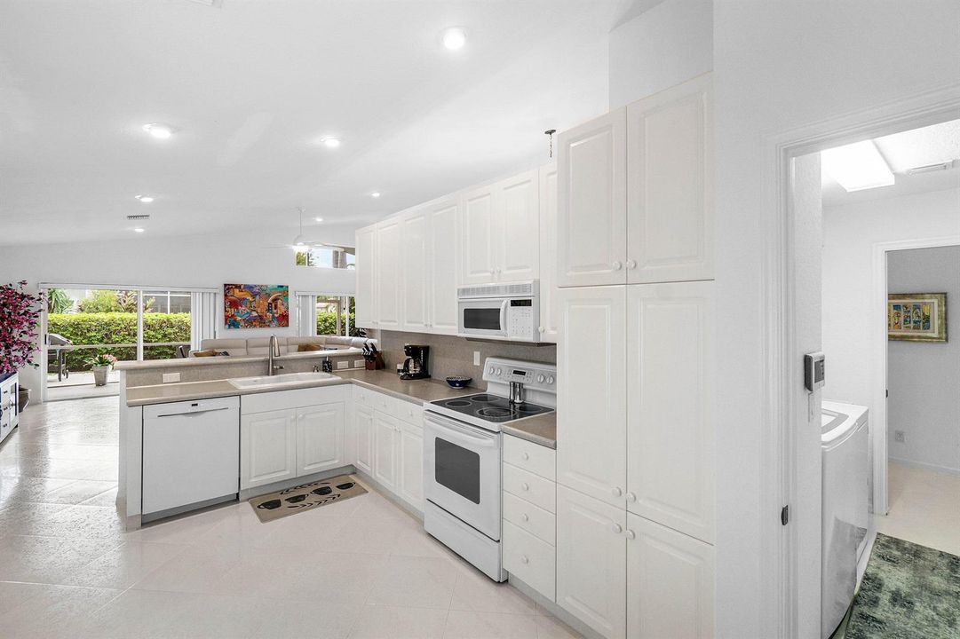 021-7134HavilandCircle-BoyntonBeach-FL-3