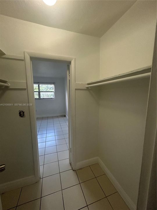 В аренду: $1,700 (1 спален, 1 ванн, 580 Квадратных фут)