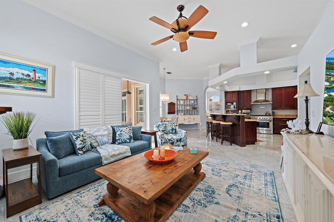 8954 SE Water Oak Pl-16