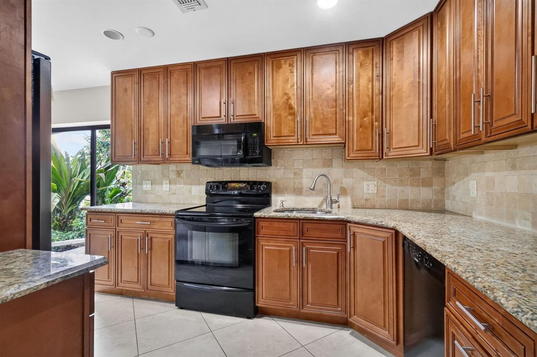 11-web-or-mls-_14A4369