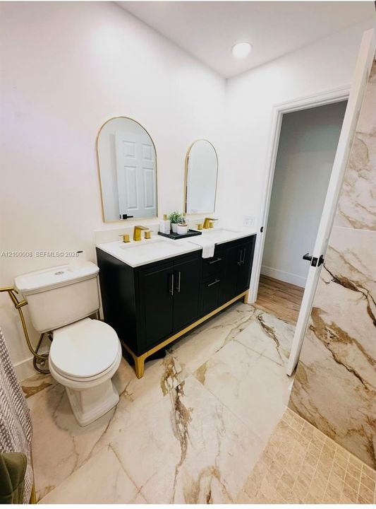 В аренду: $3,500 (3 спален, 2 ванн, 1352 Квадратных фут)