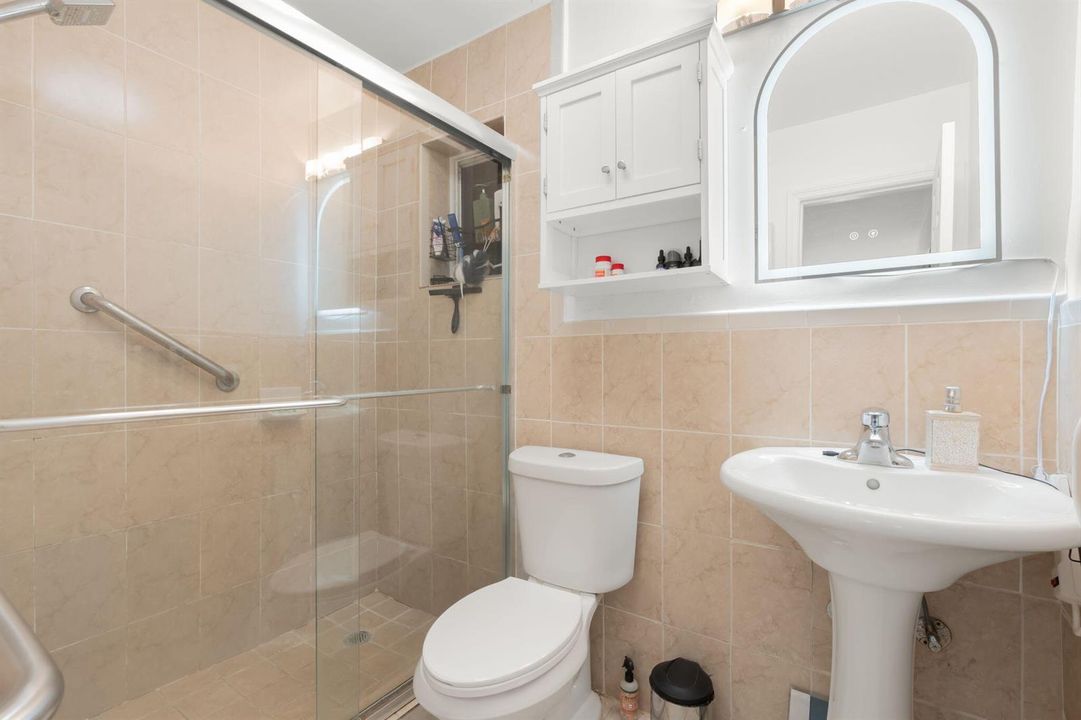 10-web-or-mls-7541 Hope St, Hollywood, F