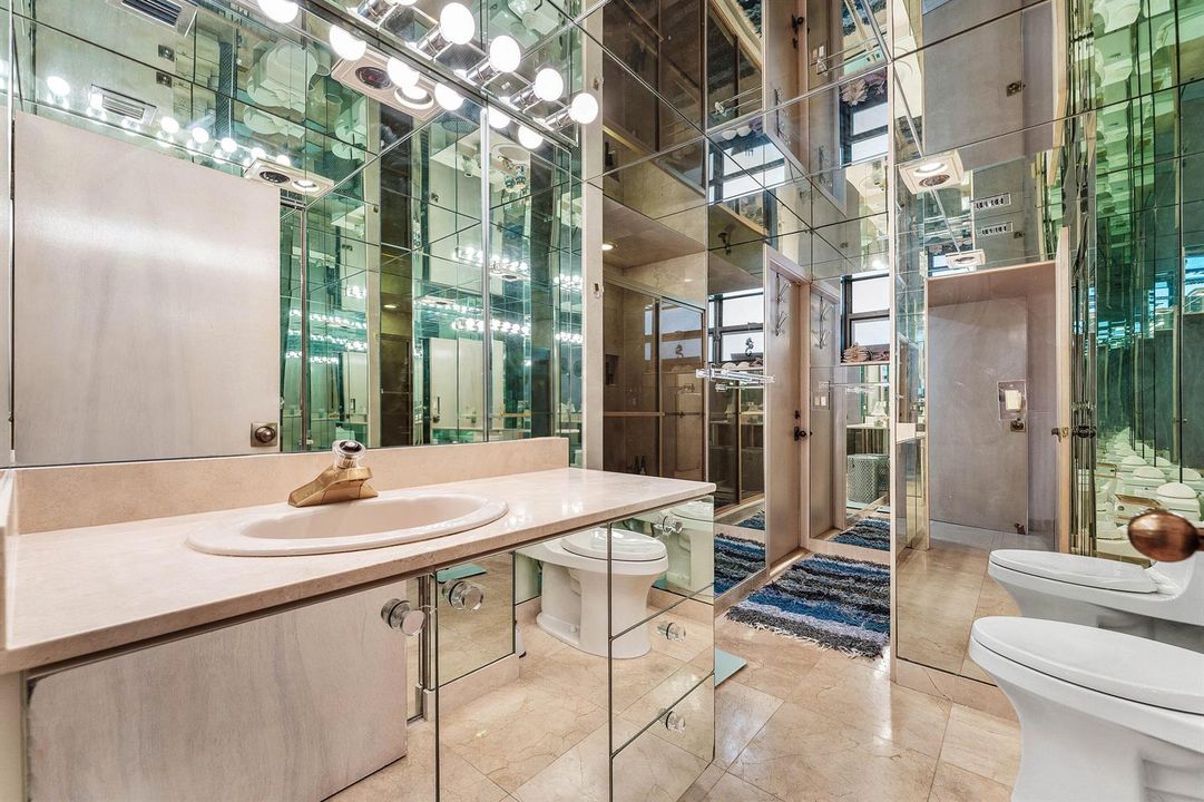Guest Bathroom 1