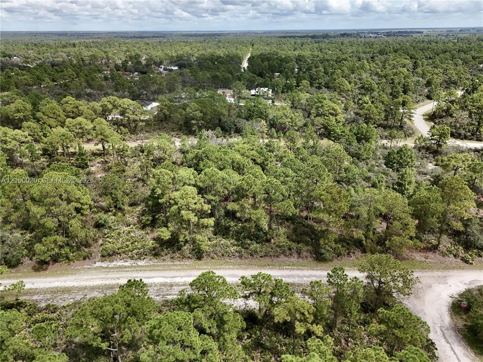 待售: $17,000 (0.24 acres)