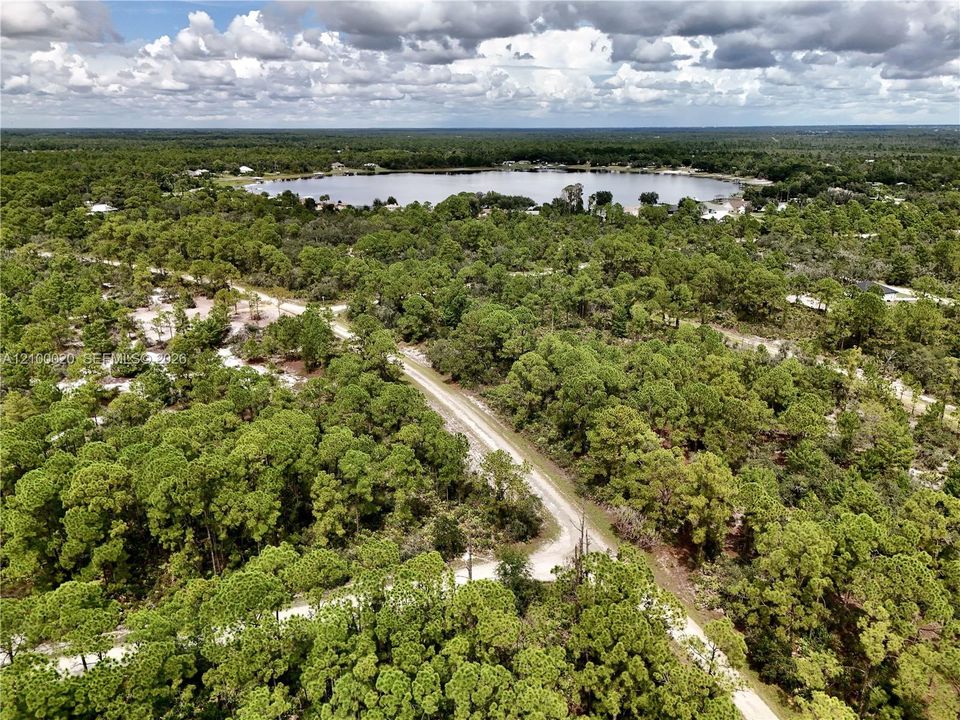 待售: $17,000 (0.24 acres)