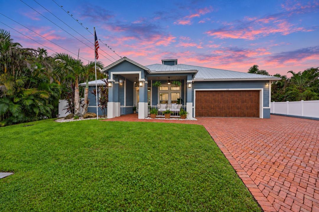 836 SW 34th Terrace, Palm City, FL