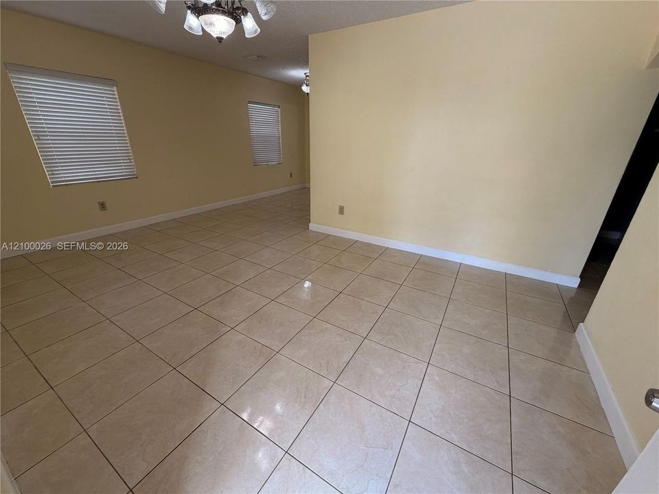 En Renta: $2,750 (2 camas, 1 baños, 2029 Pies cuadrados)