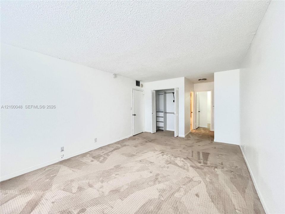 For Rent: $2,900 (2 beds, 2 baths, 1280 Square Feet)