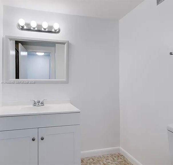 For Rent: $2,900 (2 beds, 2 baths, 1280 Square Feet)