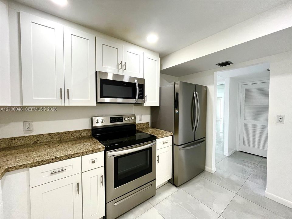 For Rent: $2,900 (2 beds, 2 baths, 1280 Square Feet)