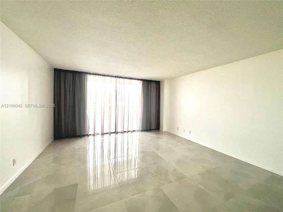 For Rent: $2,900 (2 beds, 2 baths, 1280 Square Feet)