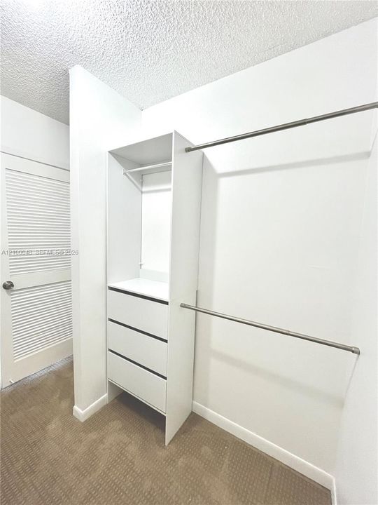For Rent: $2,900 (2 beds, 2 baths, 1280 Square Feet)