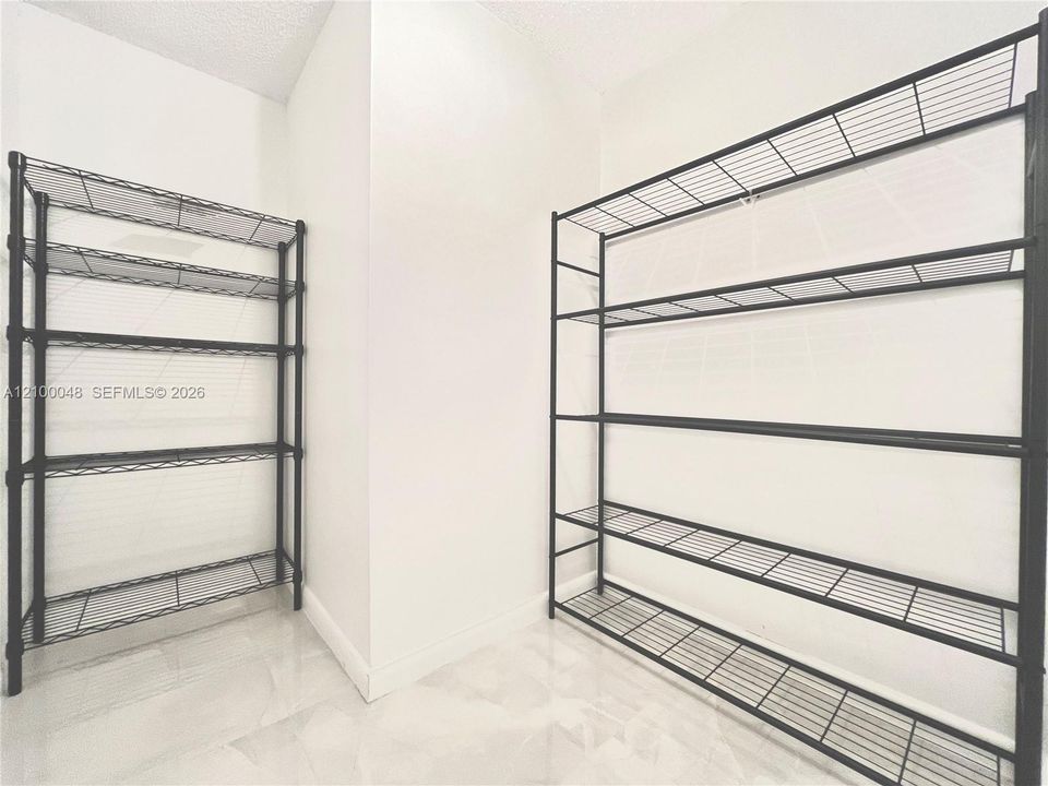 For Rent: $2,900 (2 beds, 2 baths, 1280 Square Feet)