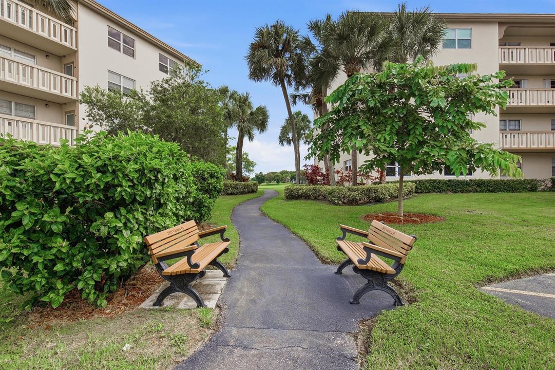 24-Front Building-Walkway