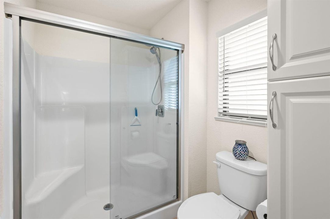 21-web-or-mls-7 Mediterranean Blvd E - 2