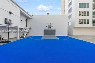 В аренду: $2,800 (0 спален, 1 ванн, 550 Квадратных фут)