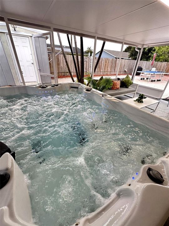 На продажу: $499,500 (3 спален, 3 ванн, 1411 Квадратных фут)